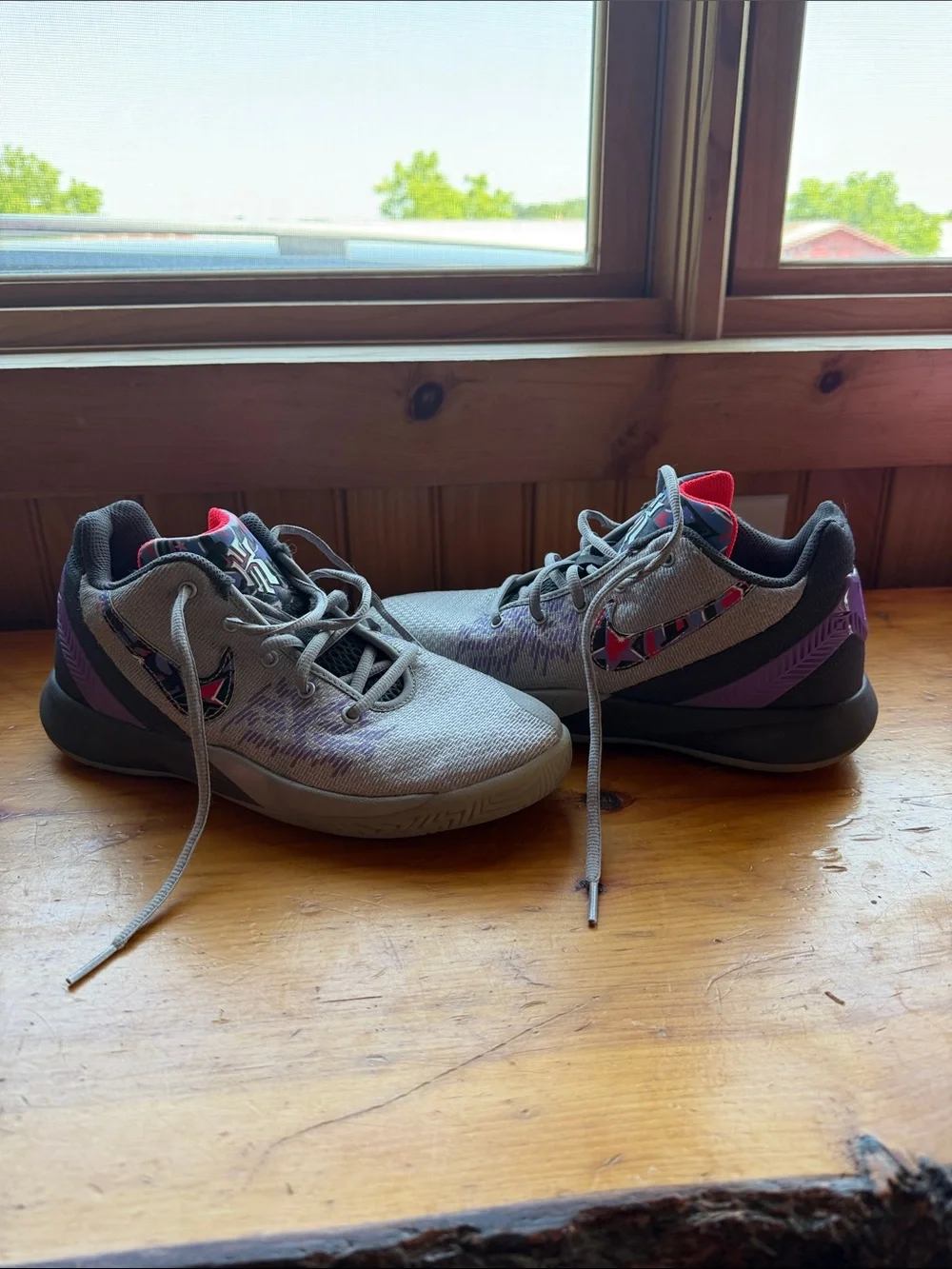 Nike Kids Grey and Pink Basketball Sneakers